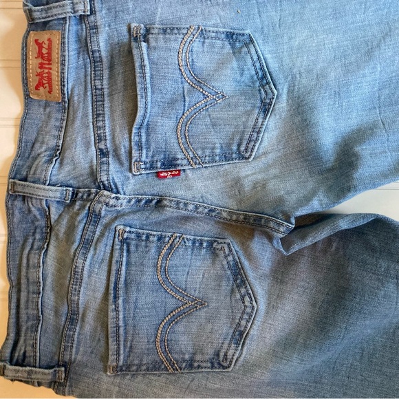 Levi’s 524 Skinny Women or Girls Jeans. Size 3M - Picture 10 of 10